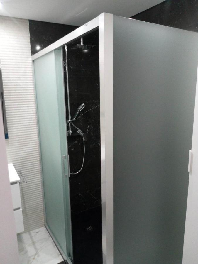 Flat In Center Apartment *
